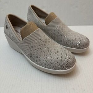 Skechers Martha Stewart Pier-Lite Slip-On Wedge Womens 11 Silver Rhinestone